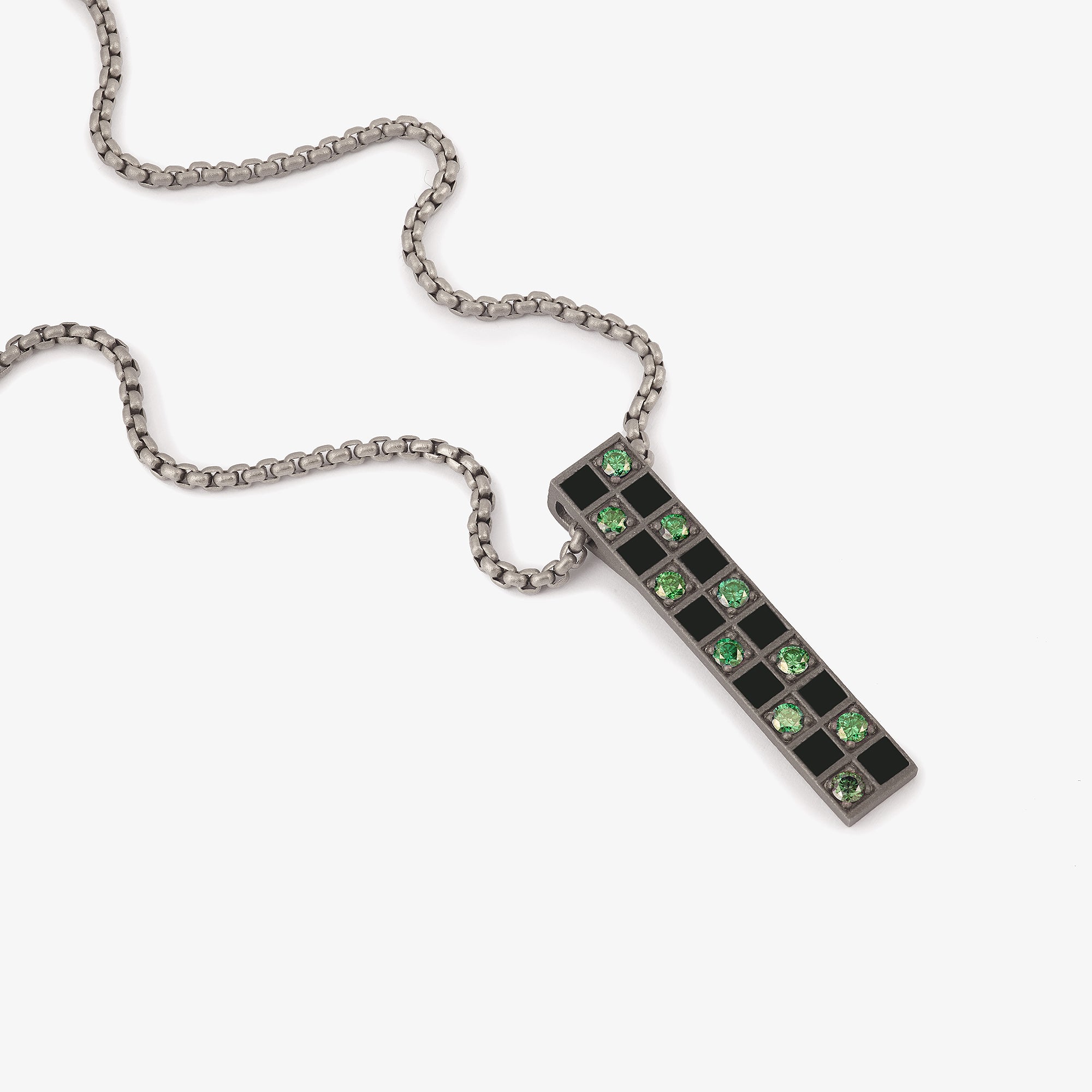 Chess green diamonds necklace