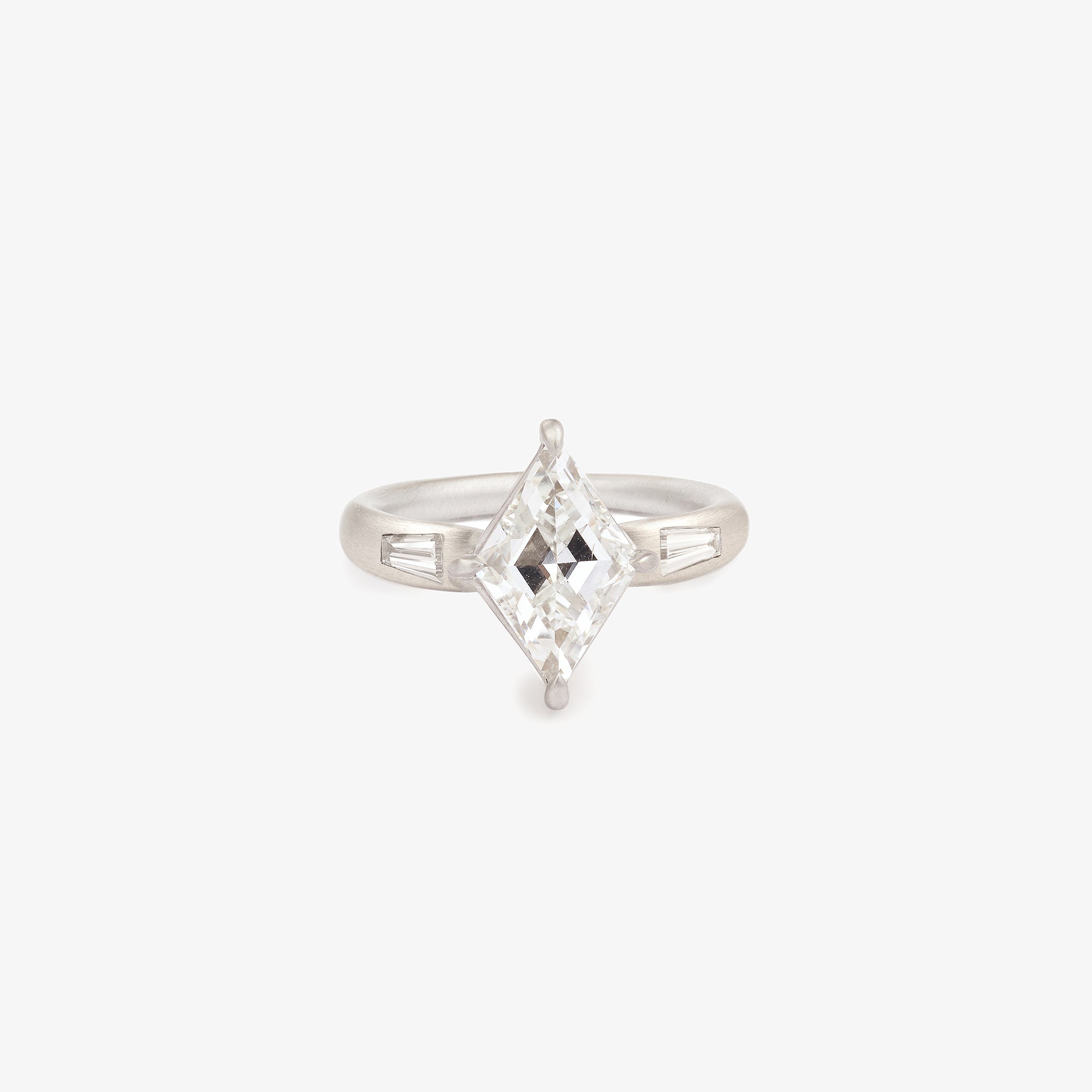 Honneur Symbol Diale Ring